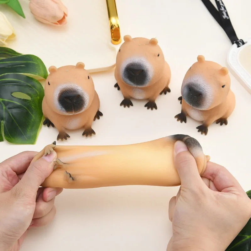 Mini Capybara Pinch Statue - Image 5