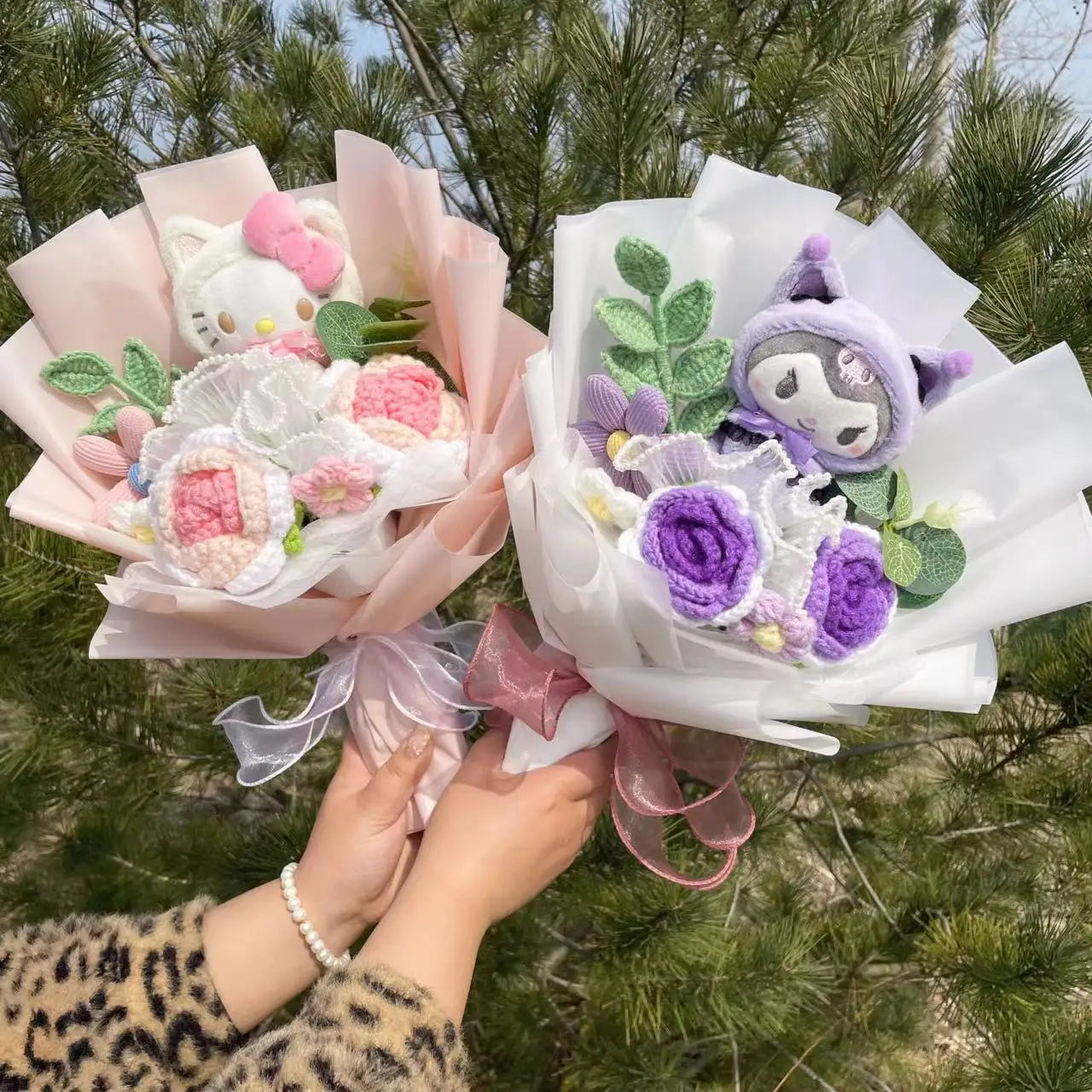 Kawaii Hello Kitty Cat Dolls with Artificial Flowers – Perfect Gift Bouquets - Image 3